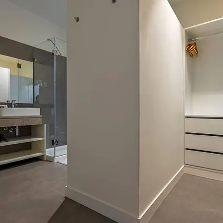 Myplacelisbon - Luxury Trindade Ii 아파트