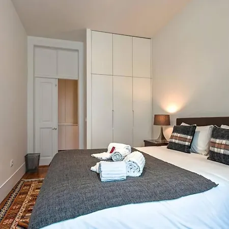 Myplacelisbon - Luxury Trindade Ii 아파트
