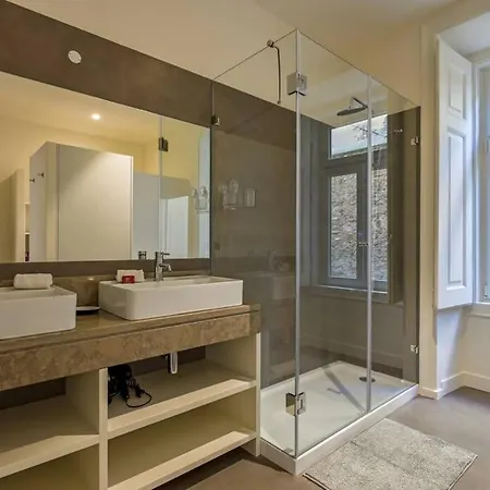 Апартаменты Myplacelisbon - Luxury Trindade Ii