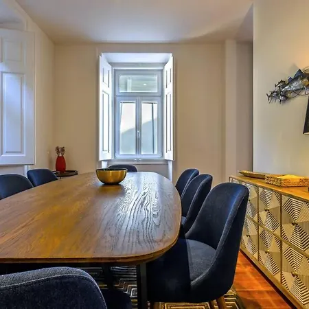 Myplacelisbon - Luxury Trindade Ii 아파트
